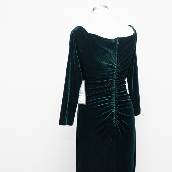 Xscape - Velvet Off The Shoulder Split Neck Long Sleeve Pleated Front Gathered B - Picture 11 of 13